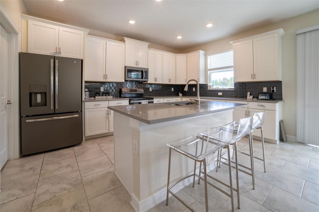 Image 14 of property listing at 11109 SWEETGUM WOODS DRIVE, Orlando, FL 32832