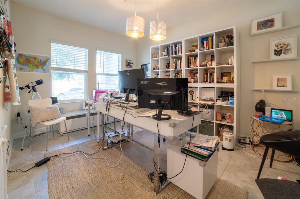 Image 23 of property listing at 11109 SWEETGUM WOODS DRIVE, Orlando, FL 32832