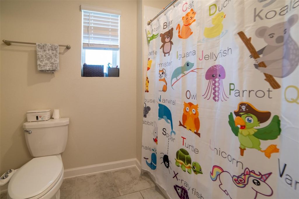 Image 32 of property listing at 11109 SWEETGUM WOODS DRIVE, Orlando, FL 32832