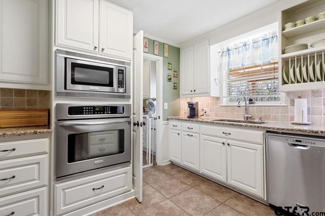 22536 Cherokee Dr., Bullard, TX 75757