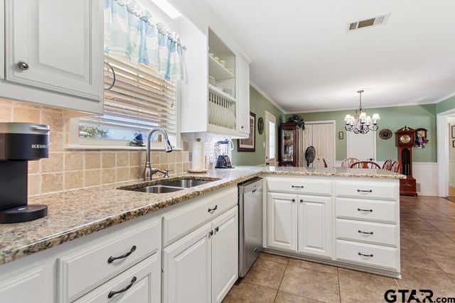 22536 Cherokee Dr., Bullard, TX 75757