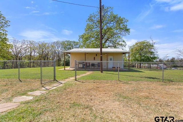 22536 Cherokee Dr., Bullard, TX 75757