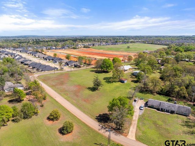 22536 Cherokee Dr., Bullard, TX 75757