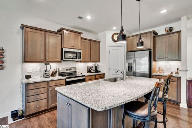 838 Wild Orchard Lane, Reidville, SC 29375