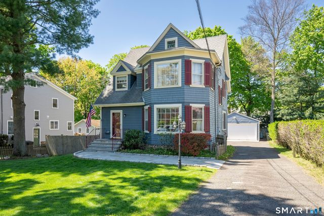 150 Holmes Avenue, Darien, CT 06820