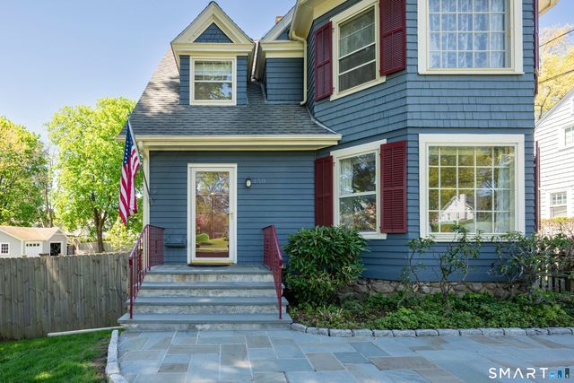 150 Holmes Avenue, Darien, CT 06820