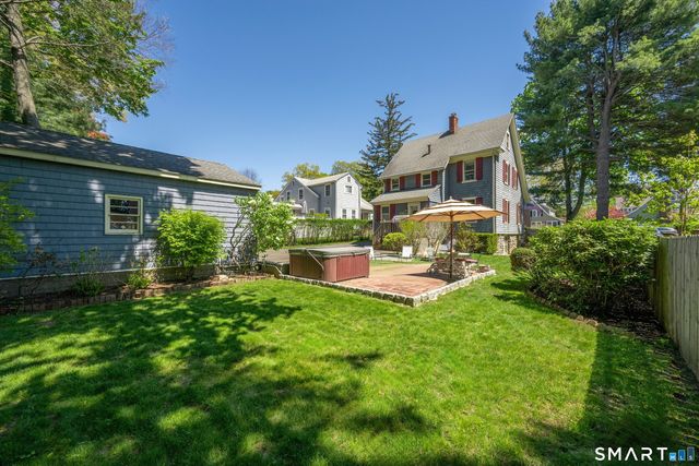 150 Holmes Avenue, Darien, CT 06820