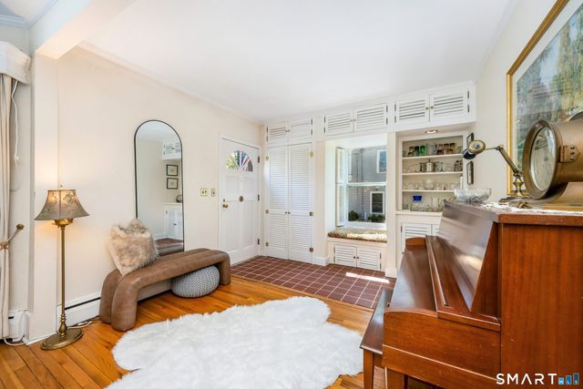 150 Holmes Avenue, Darien, CT 06820