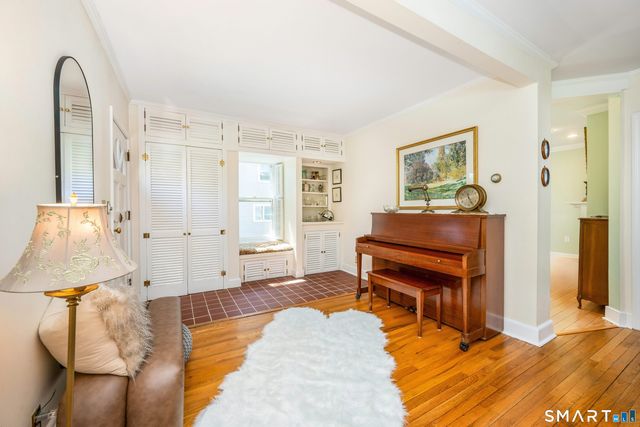 150 Holmes Avenue, Darien, CT 06820