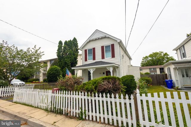 37 4TH ST, Laurel, MD 20707