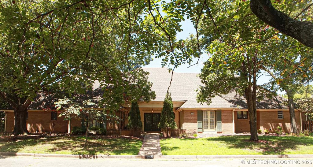 3106 S Delaware Place, Tulsa, OK 74105