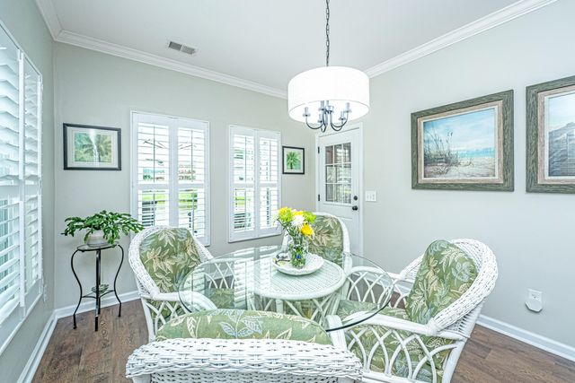 1548 Oldenburg Drive, Mount Pleasant, SC 29429