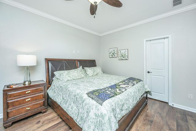 1548 Oldenburg Drive, Mount Pleasant, SC 29429