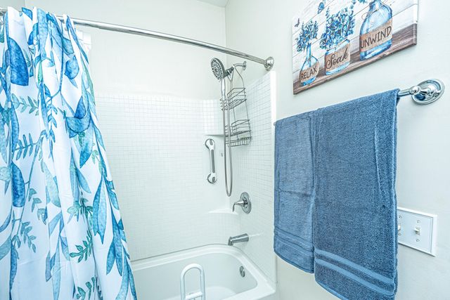 1548 Oldenburg Drive, Mount Pleasant, SC 29429