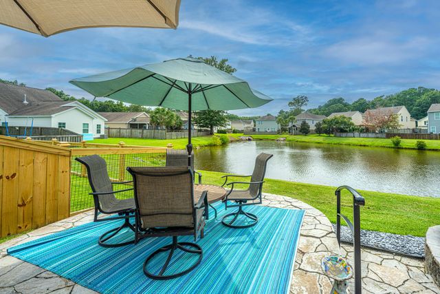 1548 Oldenburg Drive, Mount Pleasant, SC 29429