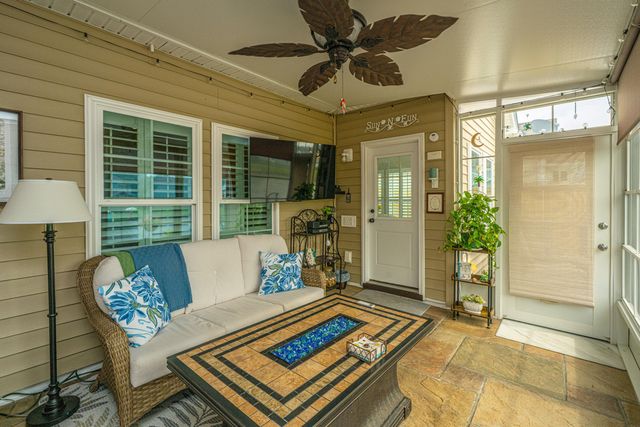 1548 Oldenburg Drive, Mount Pleasant, SC 29429