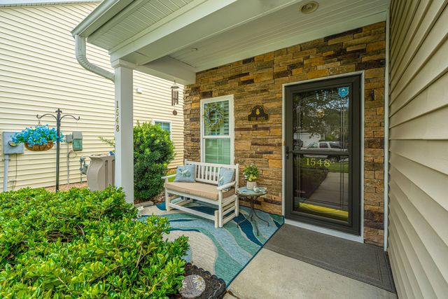 1548 Oldenburg Drive, Mount Pleasant, SC 29429