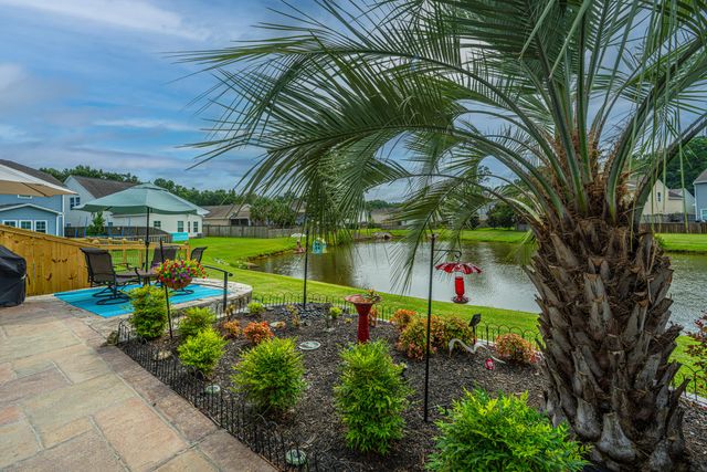 1548 Oldenburg Drive, Mount Pleasant, SC 29429