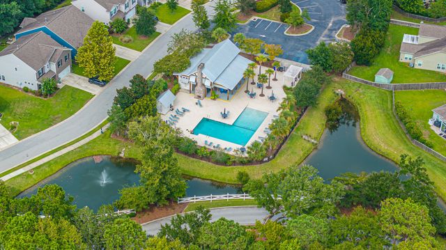 1548 Oldenburg Drive, Mount Pleasant, SC 29429