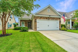 1548 Oldenburg Drive, Mount Pleasant, SC 29429