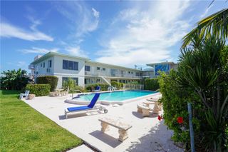 2250 Bay Dr 4, Miami Beach, FL 33141