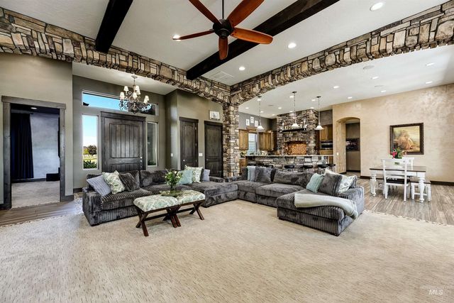 4563 W Cornerstone Lane, Eagle, ID 83616