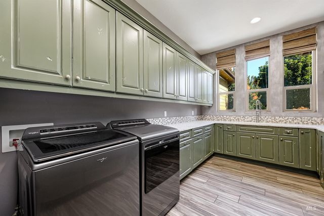 4563 W Cornerstone Lane, Eagle, ID 83616