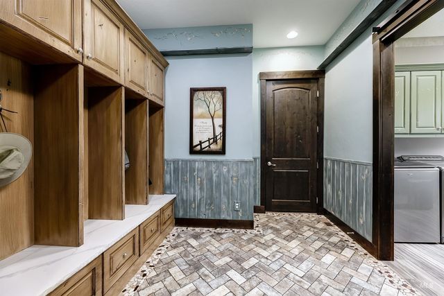 4563 W Cornerstone Lane, Eagle, ID 83616