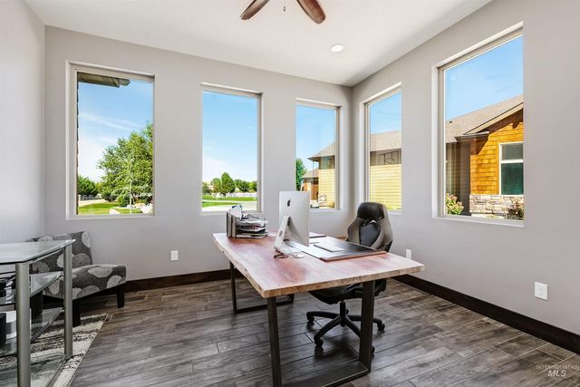 4563 W Cornerstone Lane, Eagle, ID 83616