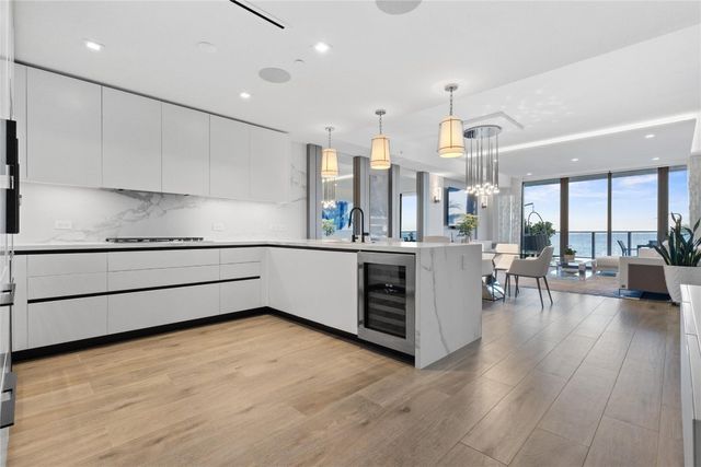 1116 N Ocean Boulevard 301, Pompano Beach, FL 33062