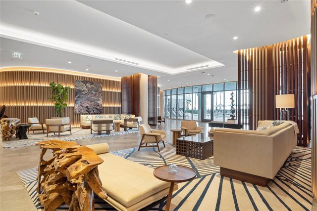 1116 N Ocean Boulevard 301, Pompano Beach, FL 33062