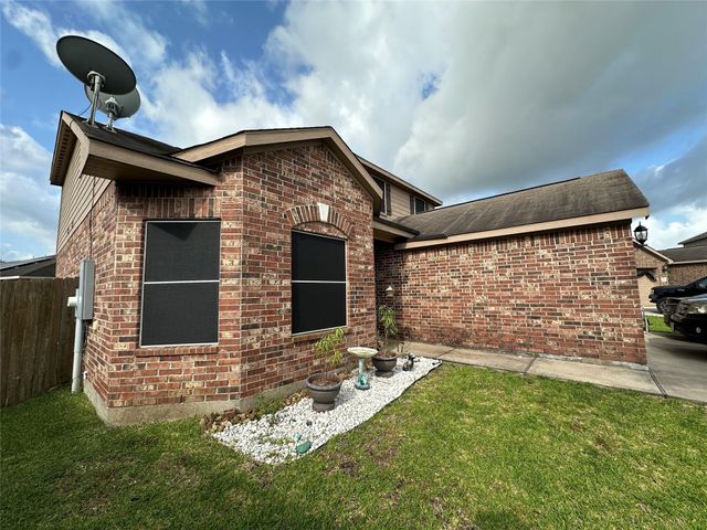 419 Turquoise Trade Drive, La Marque, TX 77568