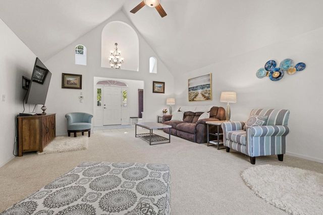8045 SAQUARO COURT, Neenah, WI 54956