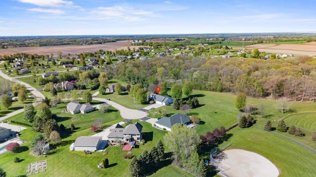 8045 SAQUARO COURT, Neenah, WI 54956