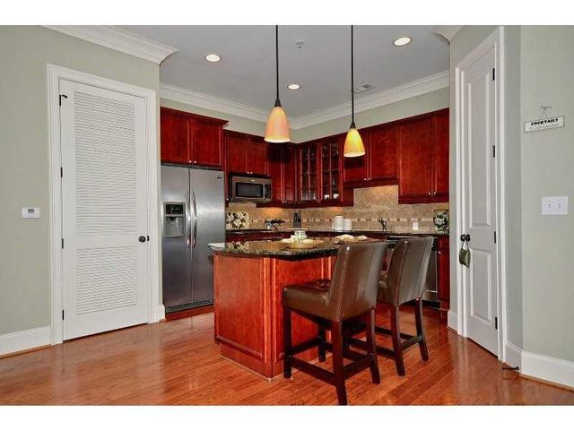 3635 E Paces Circle 1107, Atlanta, GA 30326