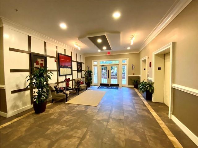 3635 E Paces Circle 1107, Atlanta, GA 30326