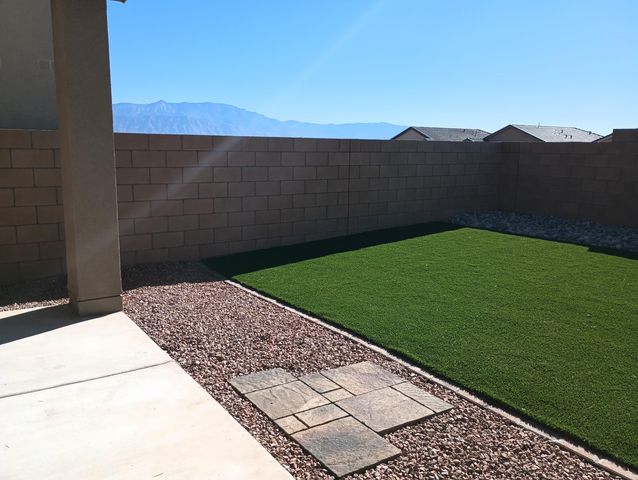 2245 Sandra Loop NE, Rio Rancho, NM 87144