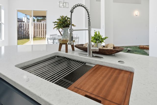 1626 Fenwick Avenue, Fort Walton Beach, FL 32547