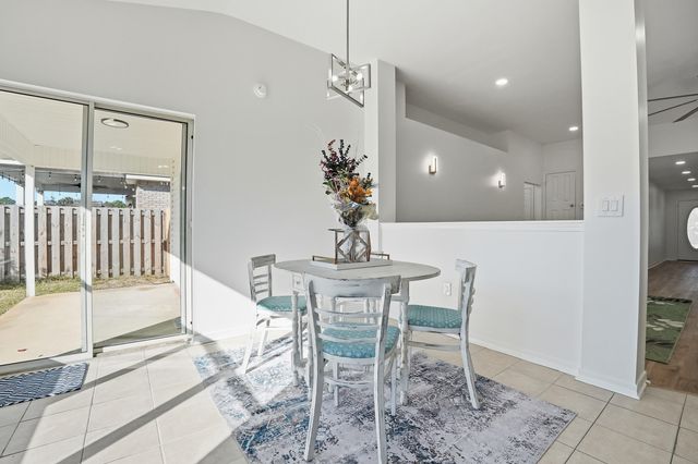 1626 Fenwick Avenue, Fort Walton Beach, FL 32547