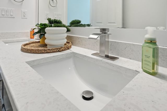 1626 Fenwick Avenue, Fort Walton Beach, FL 32547