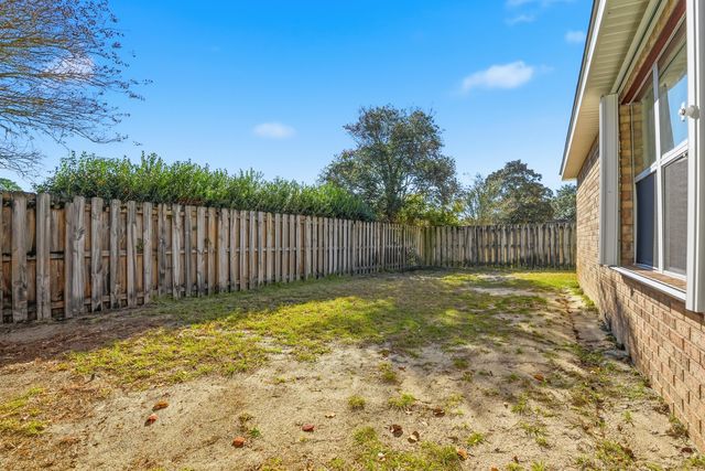 1626 Fenwick Avenue, Fort Walton Beach, FL 32547