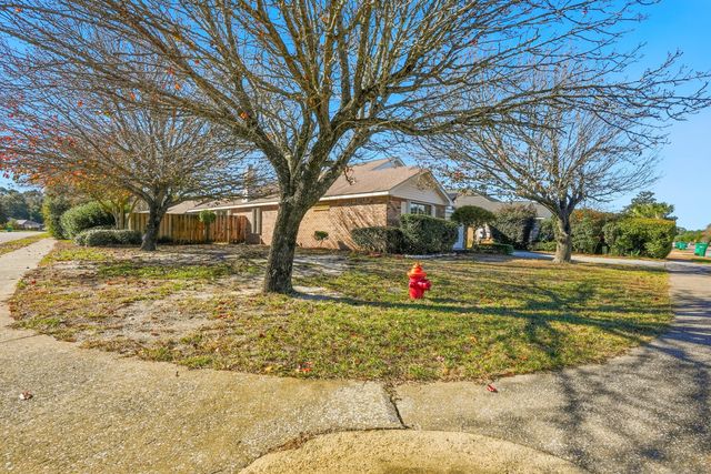 1626 Fenwick Avenue, Fort Walton Beach, FL 32547