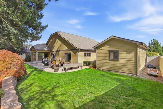 11763 N Rocking R RD, Hayden, ID 83835