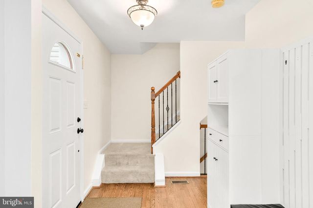 24604 CUTSAIL DR, Damascus, MD 20872