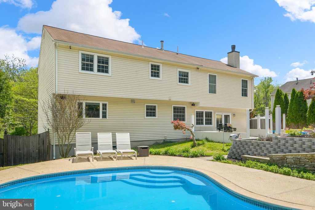 Image 22 of property listing at 24604 CUTSAIL DR, Damascus, MD 20872