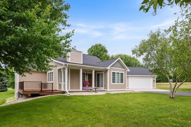 N6015 Killdeer Lane, Green Lake, WI 54941