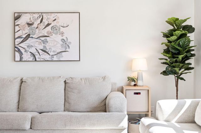 9489 Hames Avenue S, Cottage Grove, MN 55016