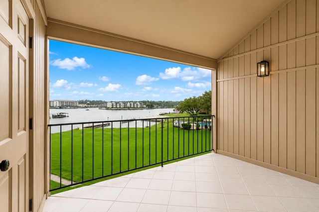 15575 Marina Drive 316C, Conroe, TX 77356