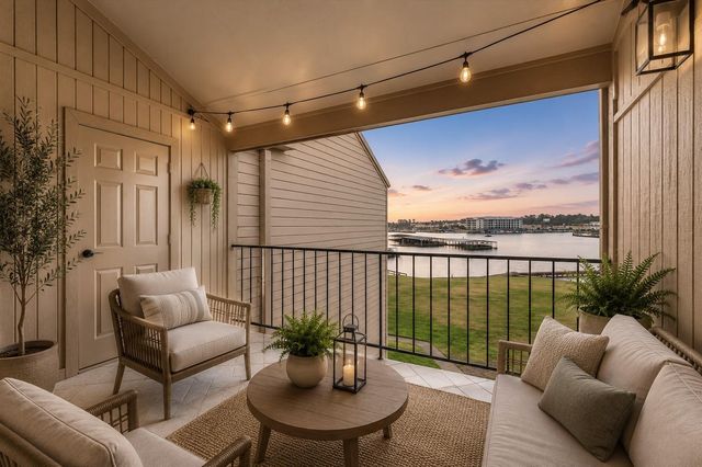 15575 Marina Drive 316C, Conroe, TX 77356
