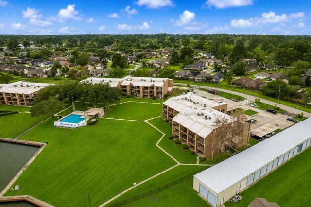 15575 Marina Drive 316C, Conroe, TX 77356